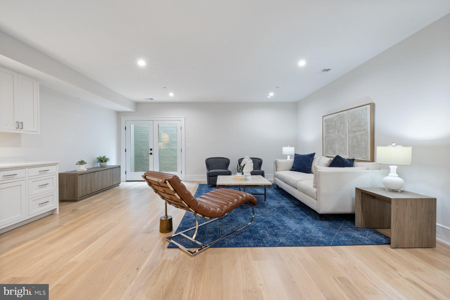 Real estate listing preview #68