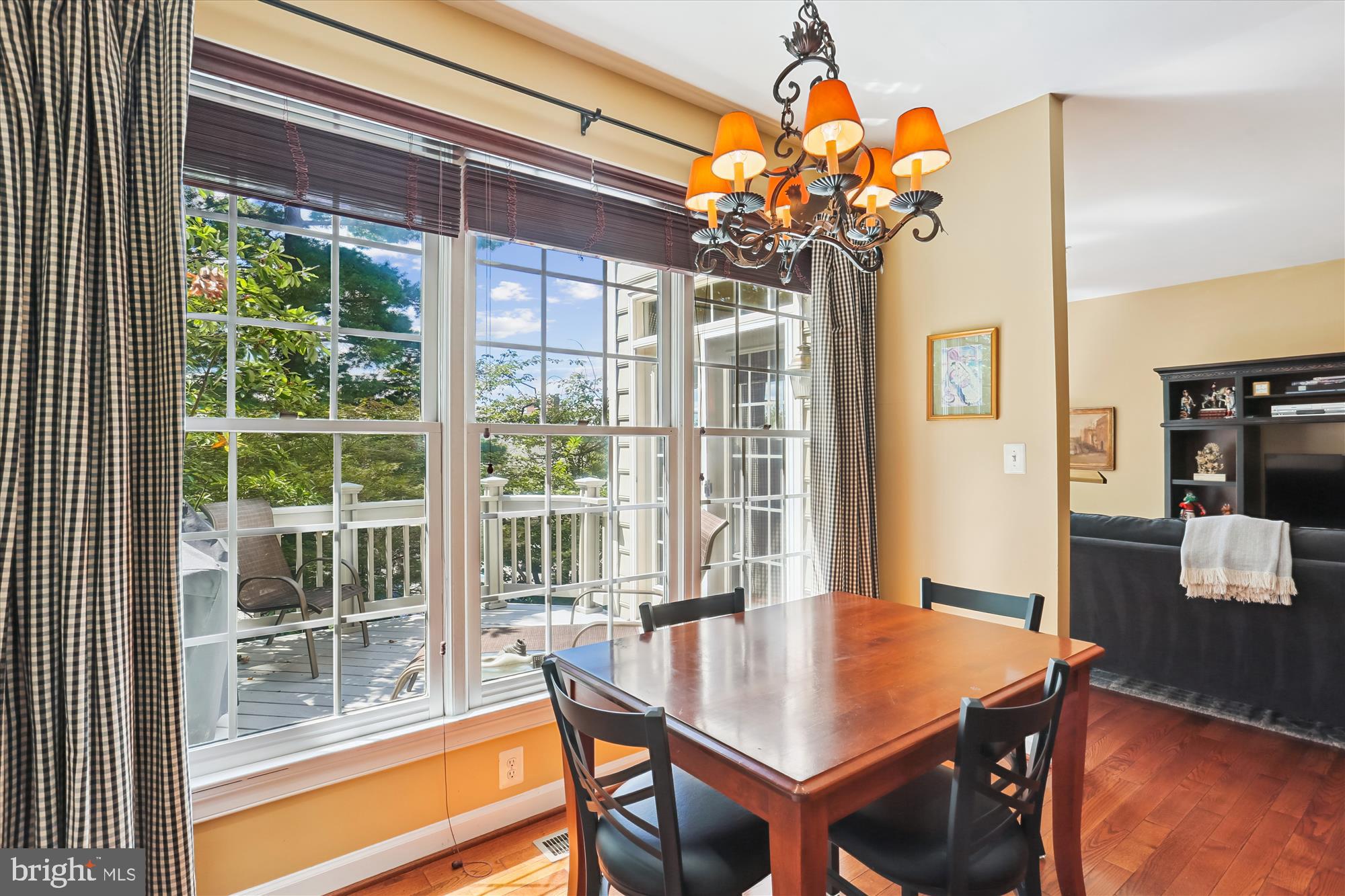 Real estate listing preview #13