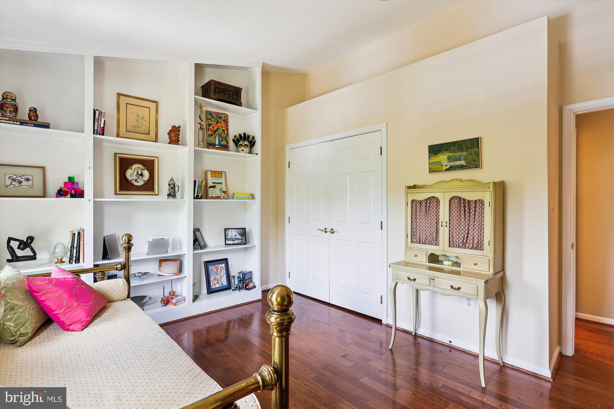 Real estate listing preview #47