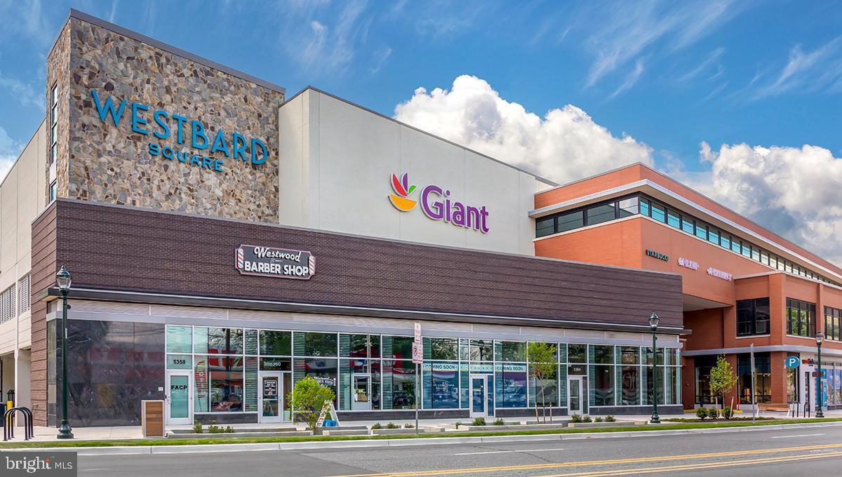 Real estate listing preview #32