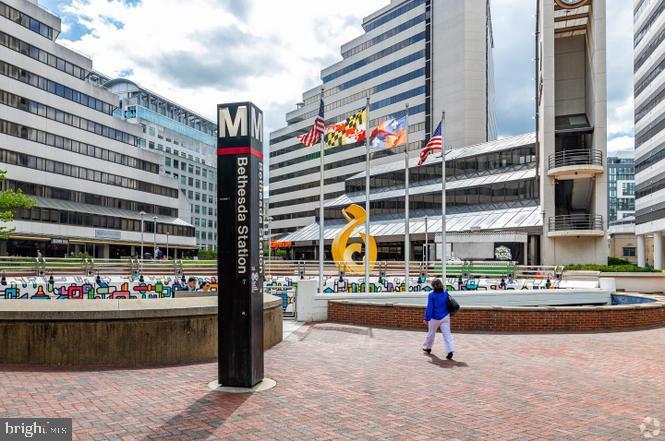 Real estate listing preview #35