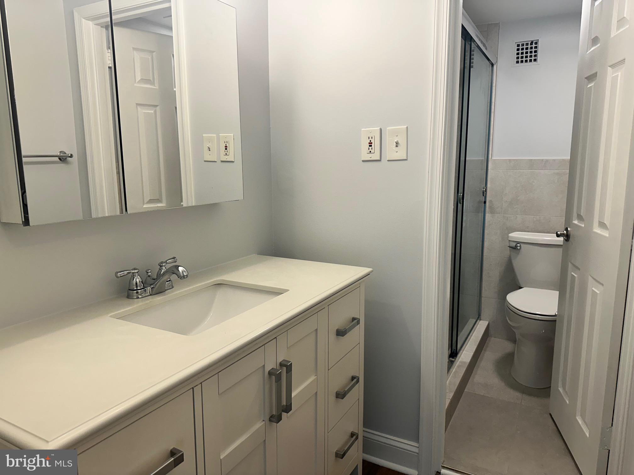 Real estate listing preview #10