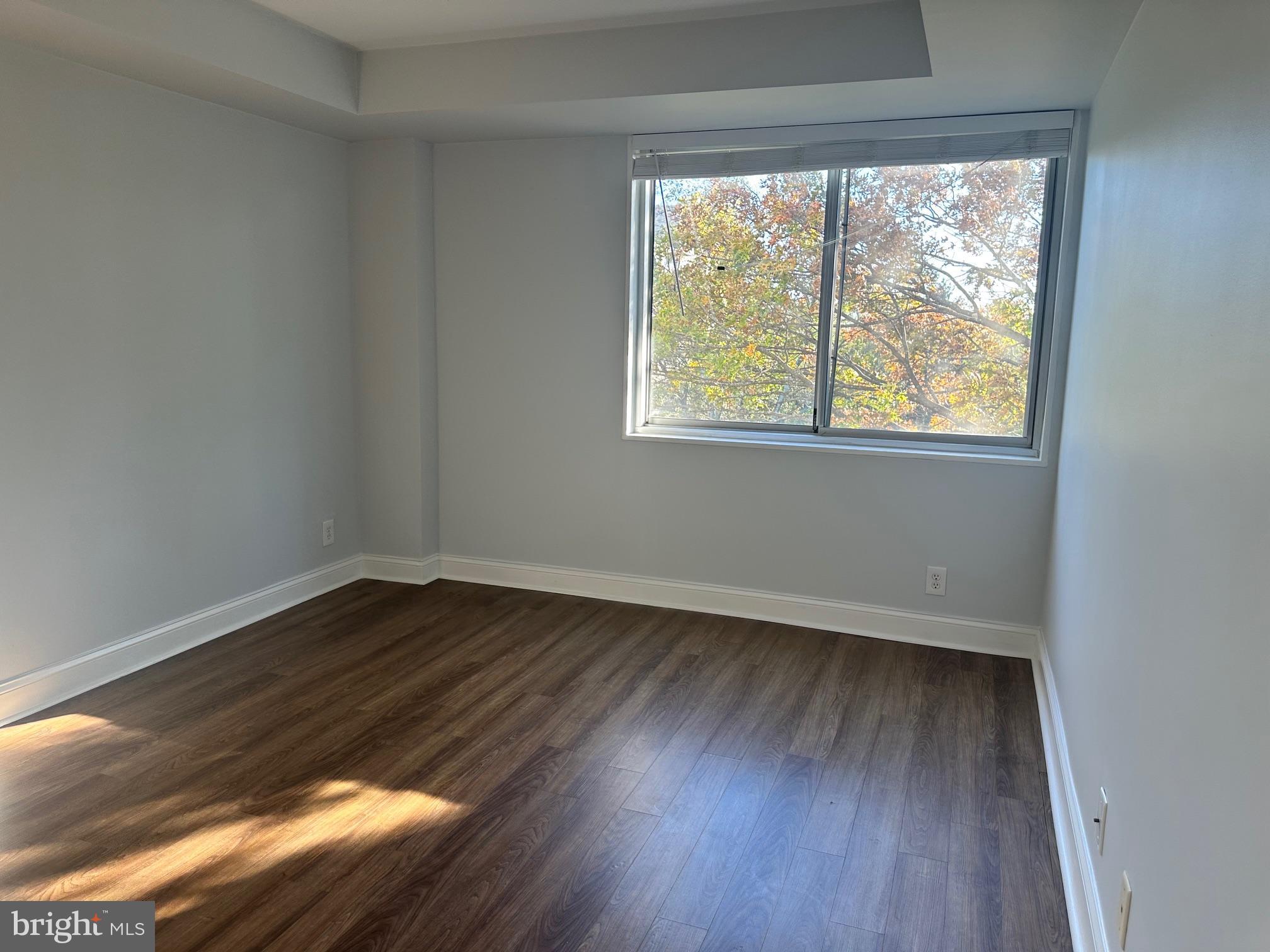 Real estate listing preview #13