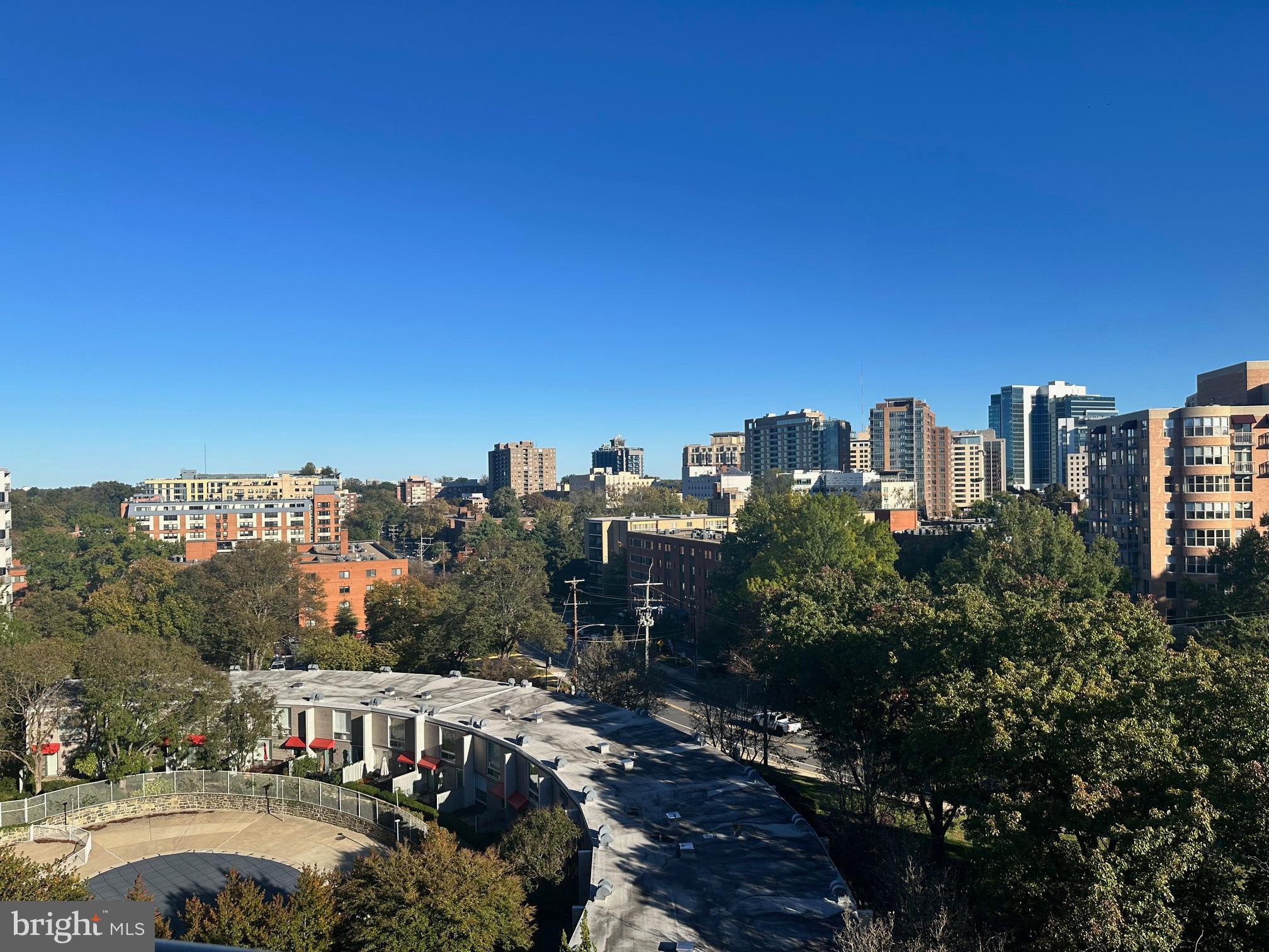 Real estate listing preview #22