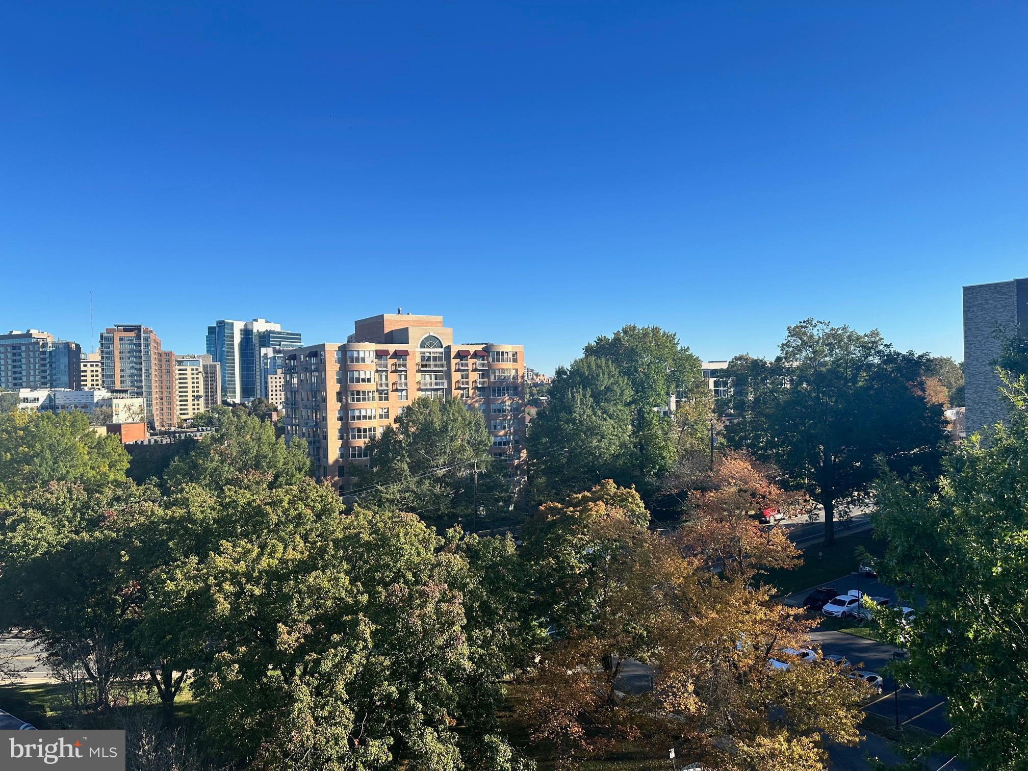 Real estate listing preview #23