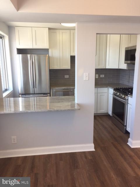 Real estate listing preview #5