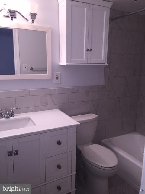 Real estate listing preview #14