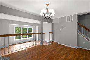 Real estate listing preview #9