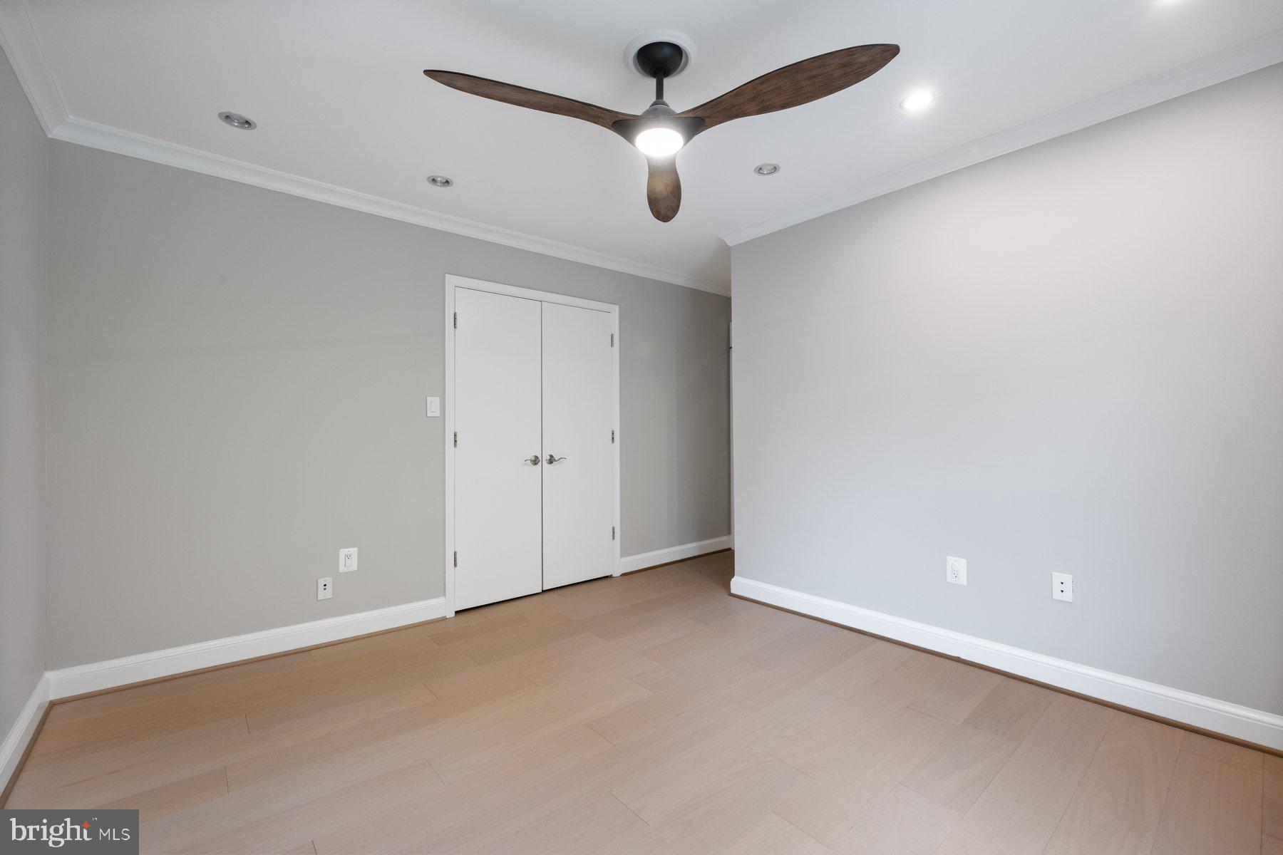 Real estate listing preview #33