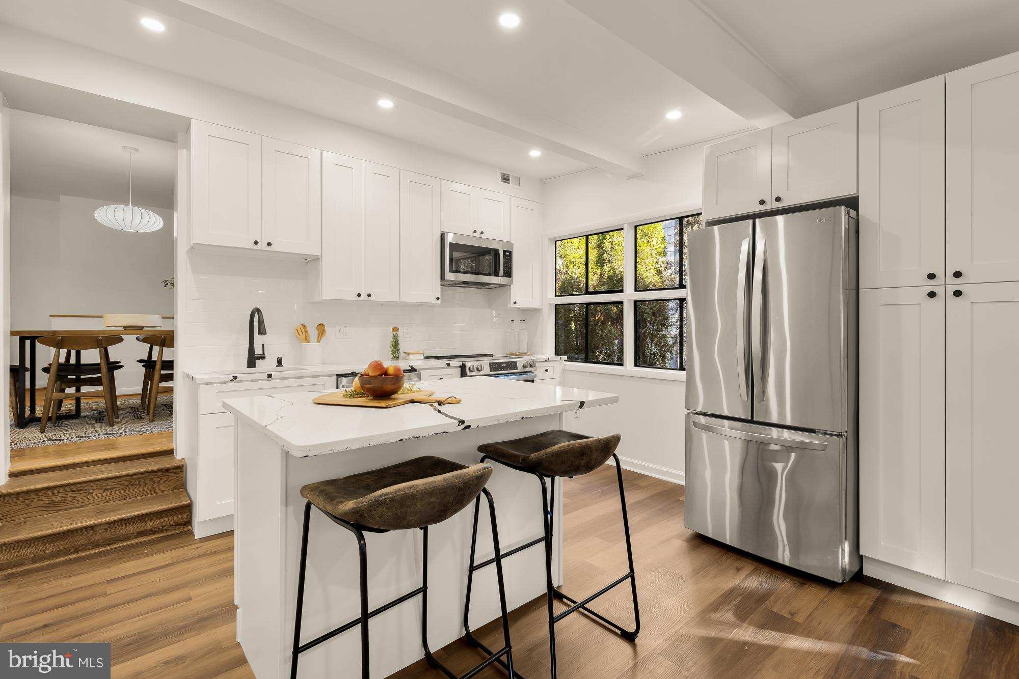 Real estate listing preview #23