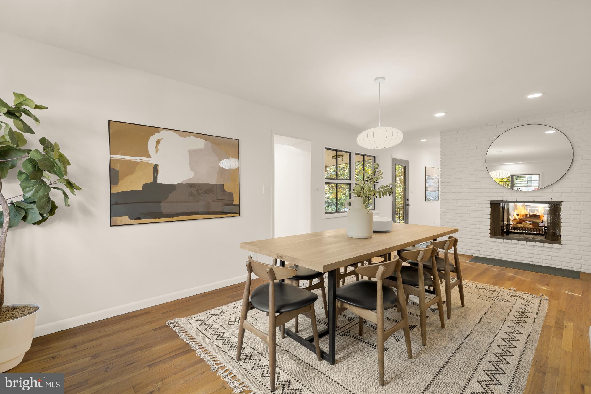 Real estate listing preview #11