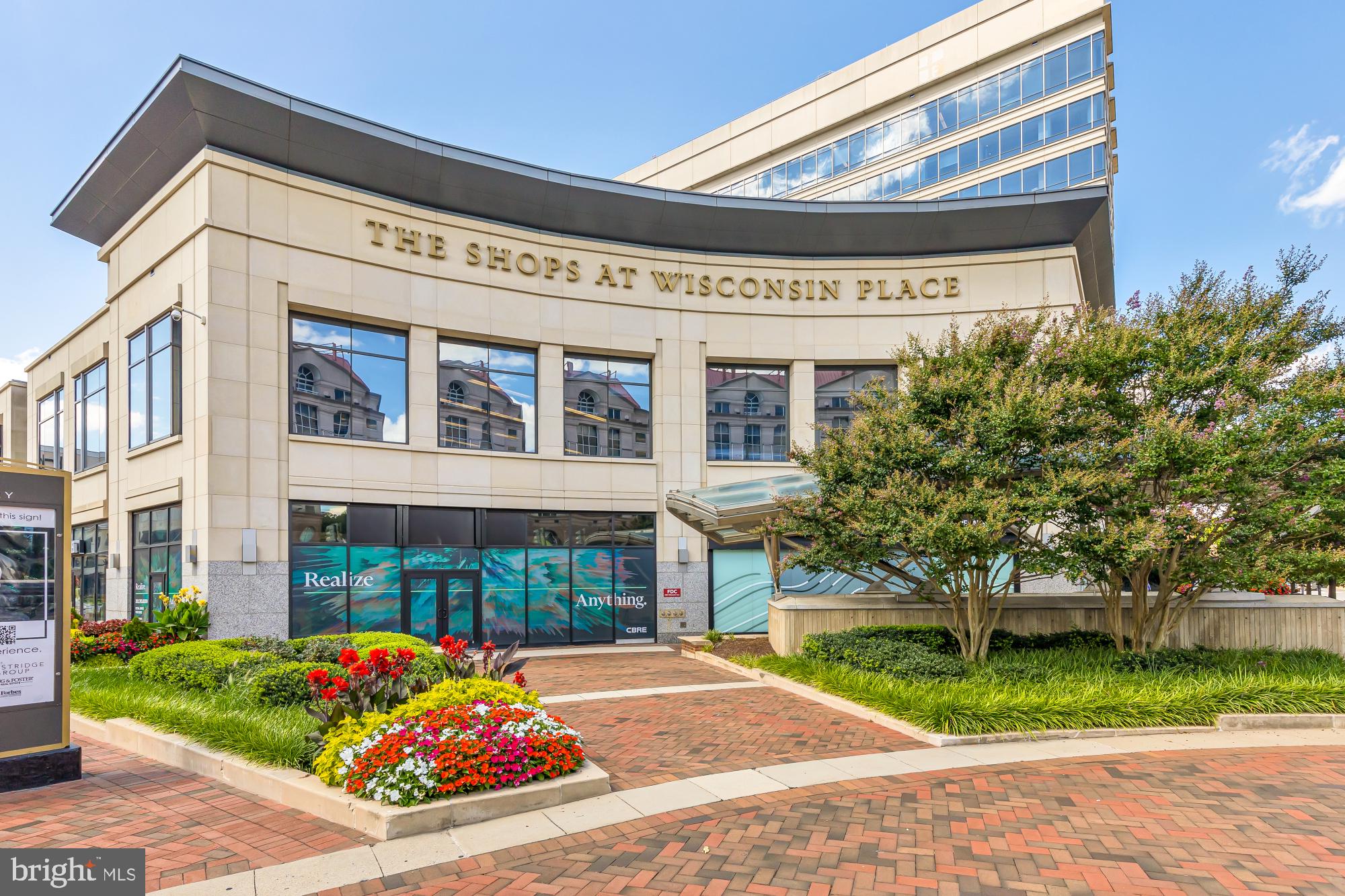 Real estate listing preview #58