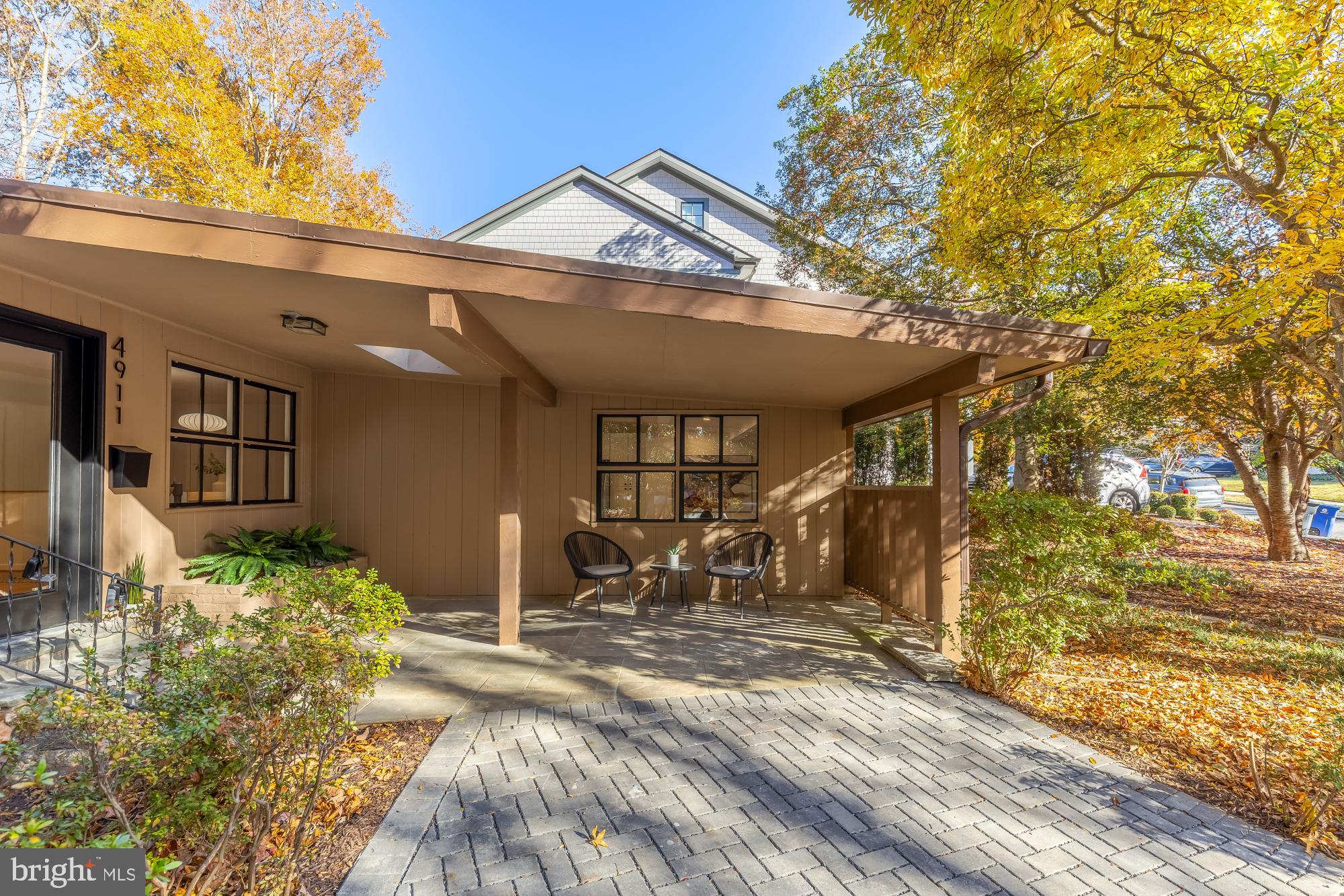 Real estate listing preview #4