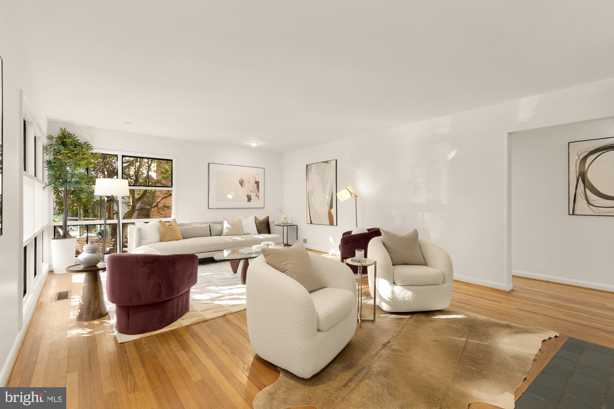 Real estate listing preview #7