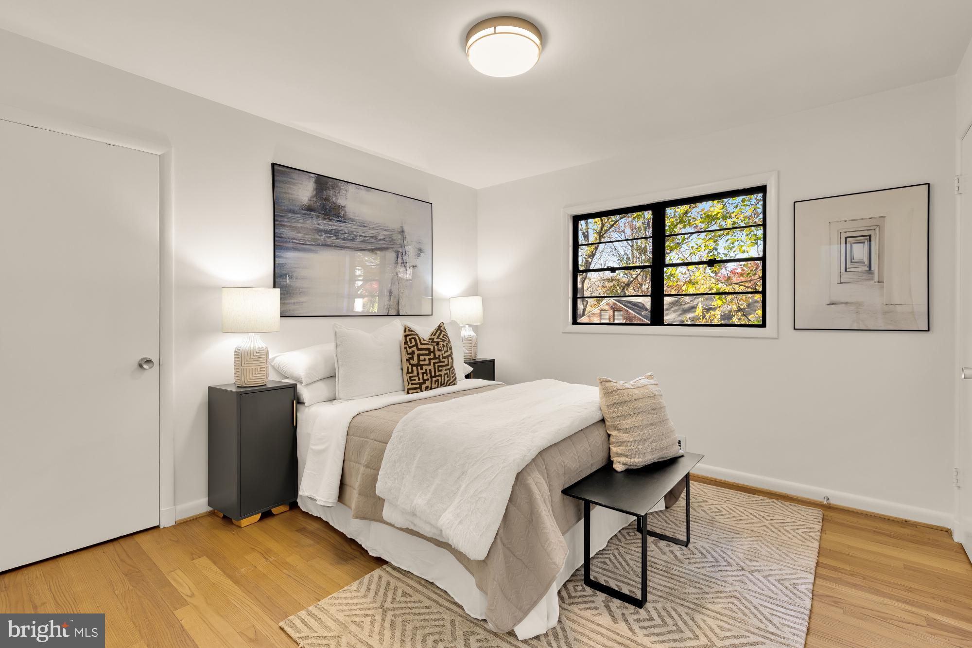 Real estate listing preview #29