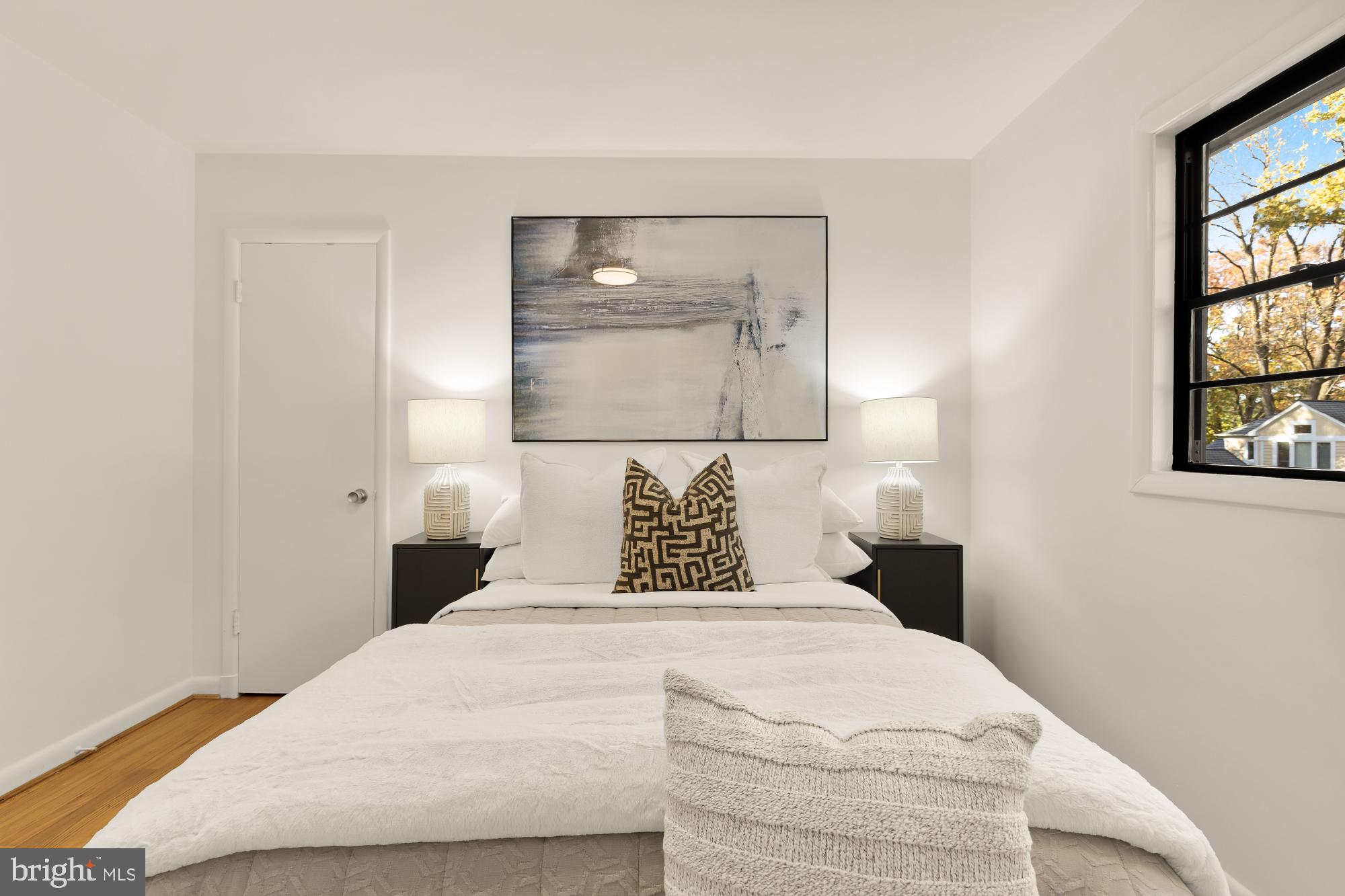 Real estate listing preview #30