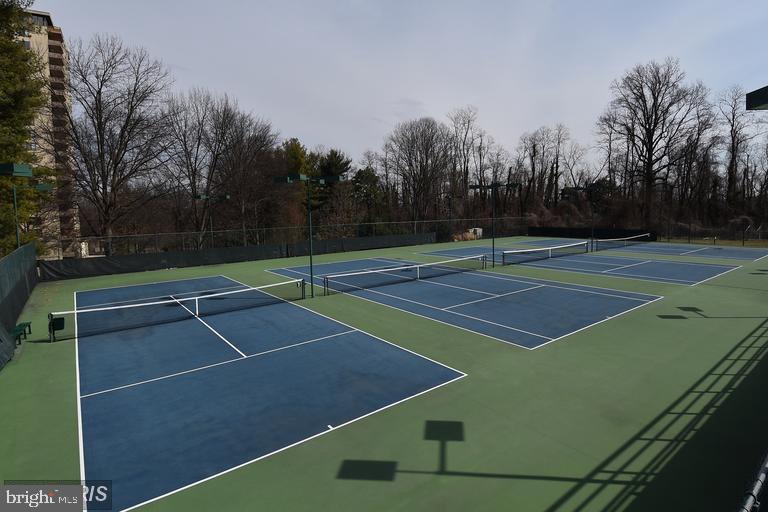 Real estate listing preview #17