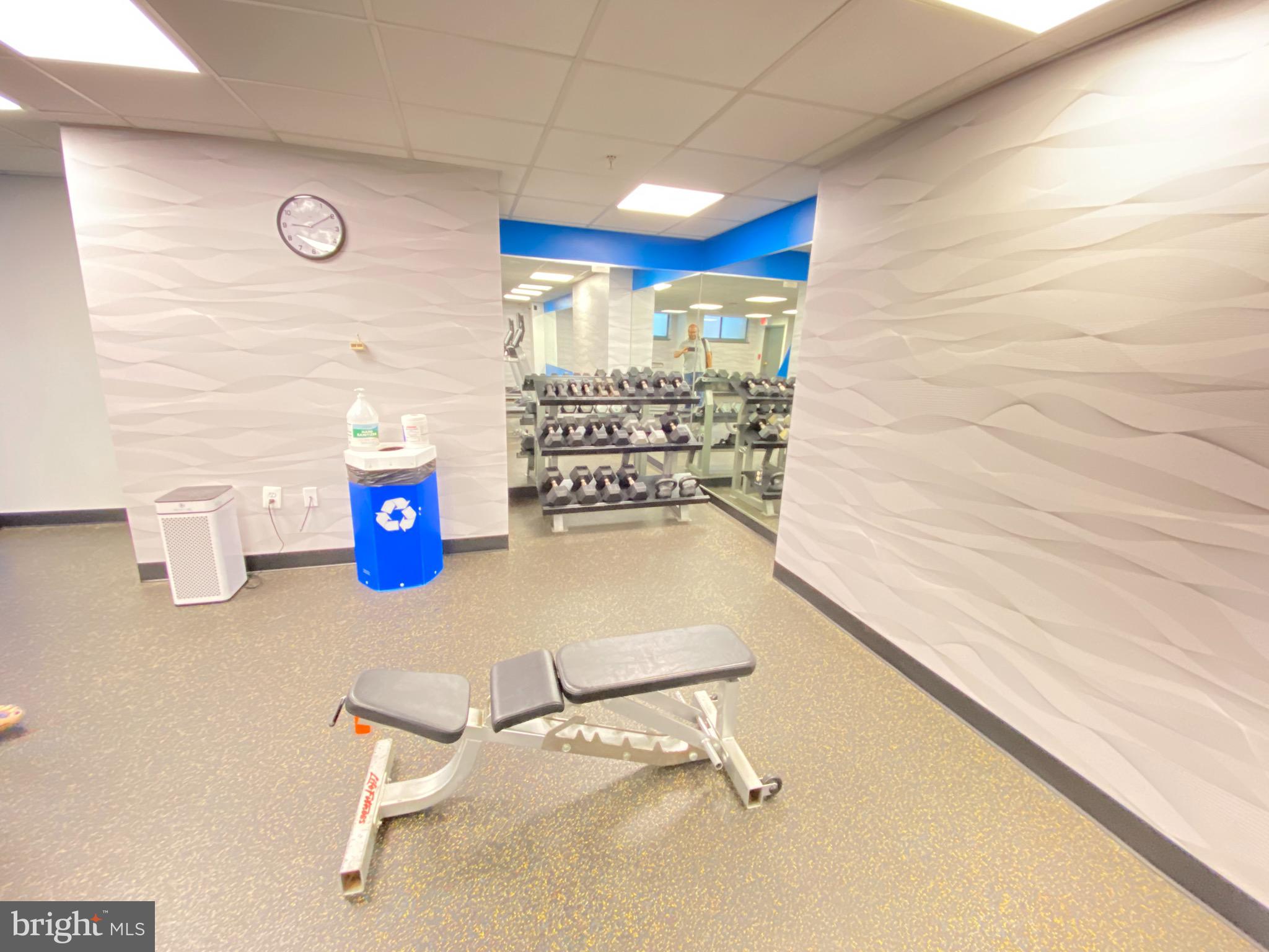 Real estate listing preview #14