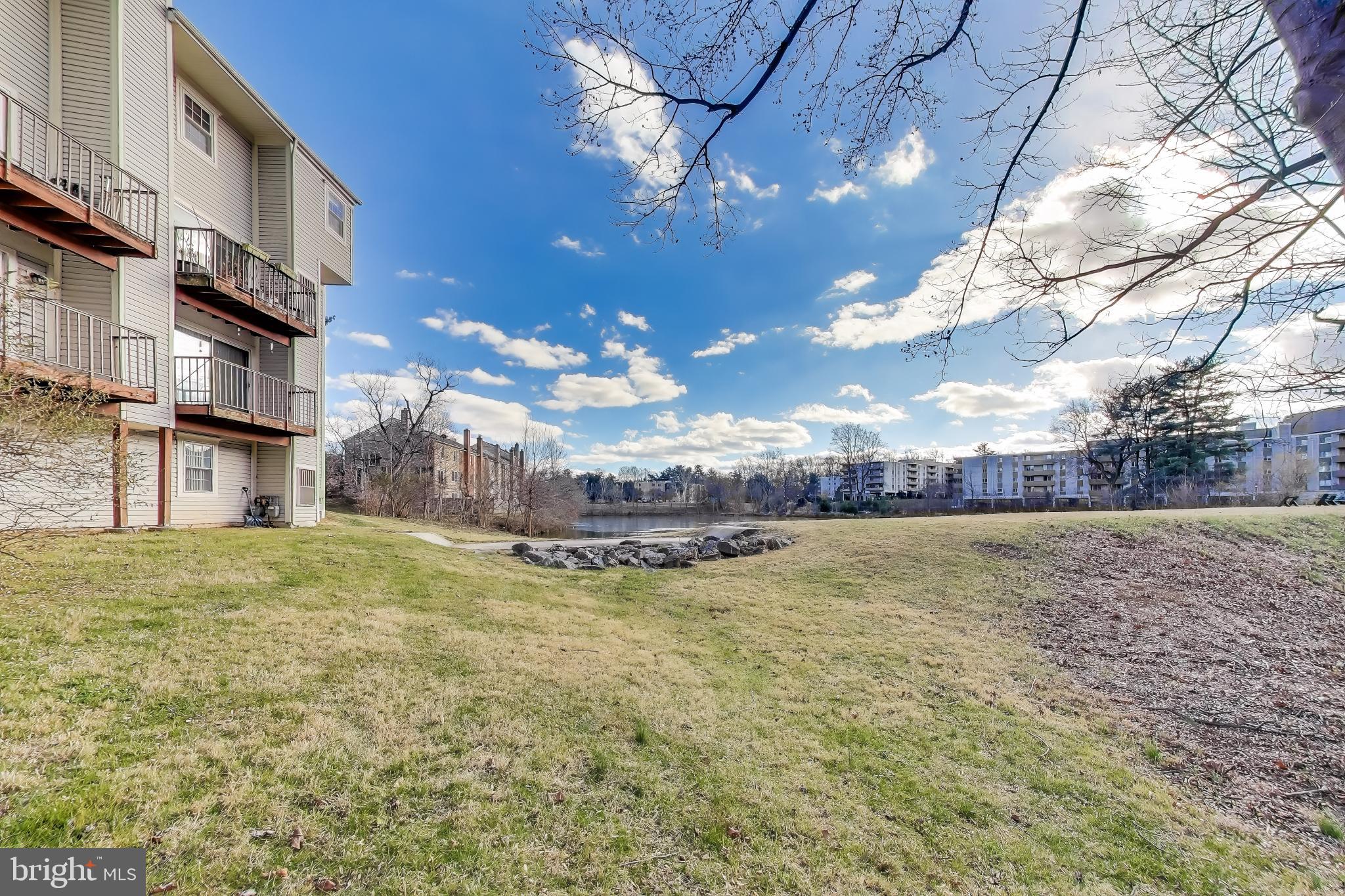 Real estate listing preview #10