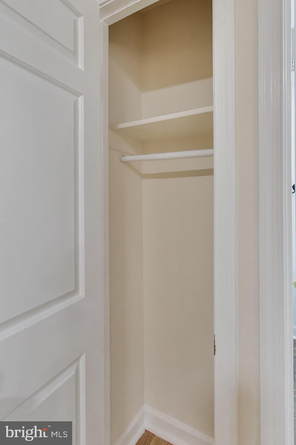 Real estate listing preview #23