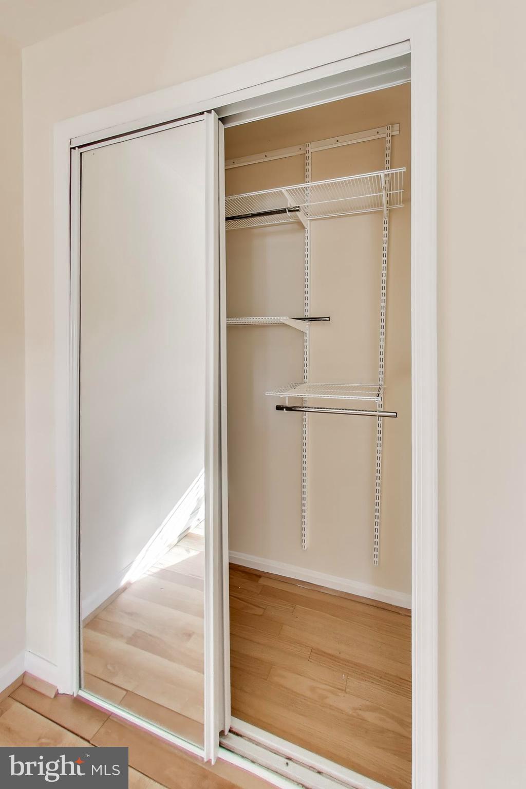 Real estate listing preview #28