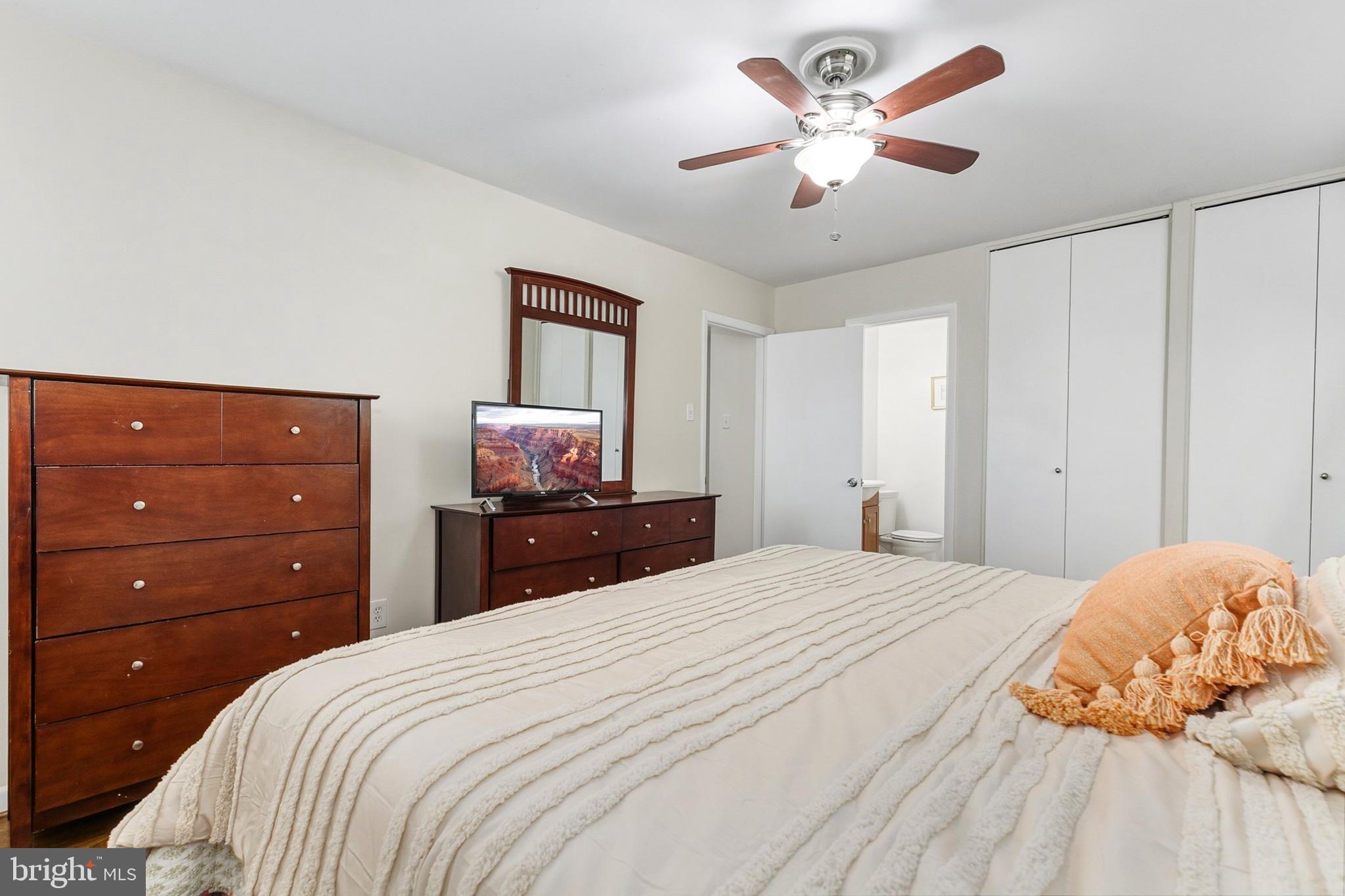 Real estate listing preview #19