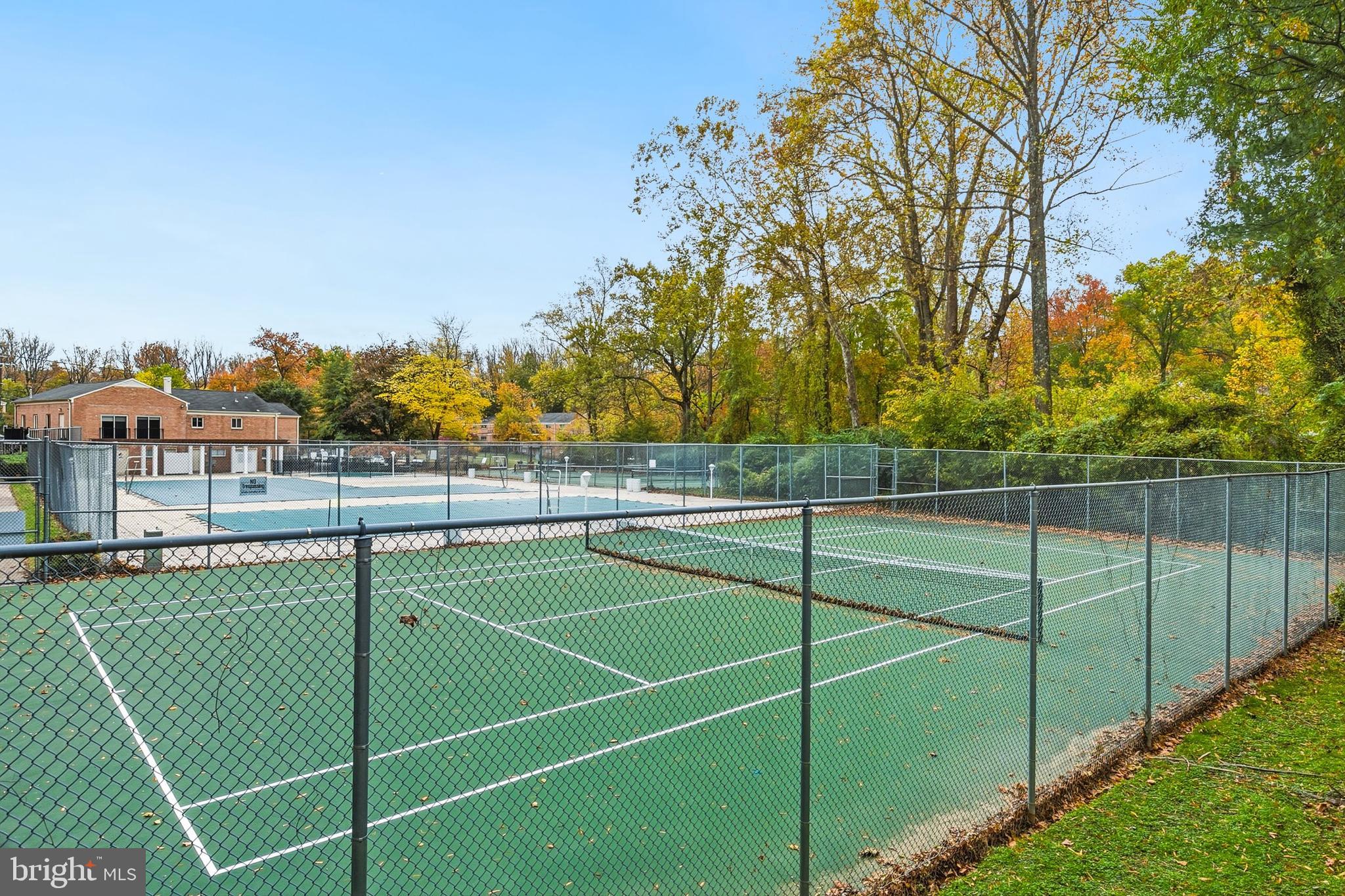 Real estate listing preview #25