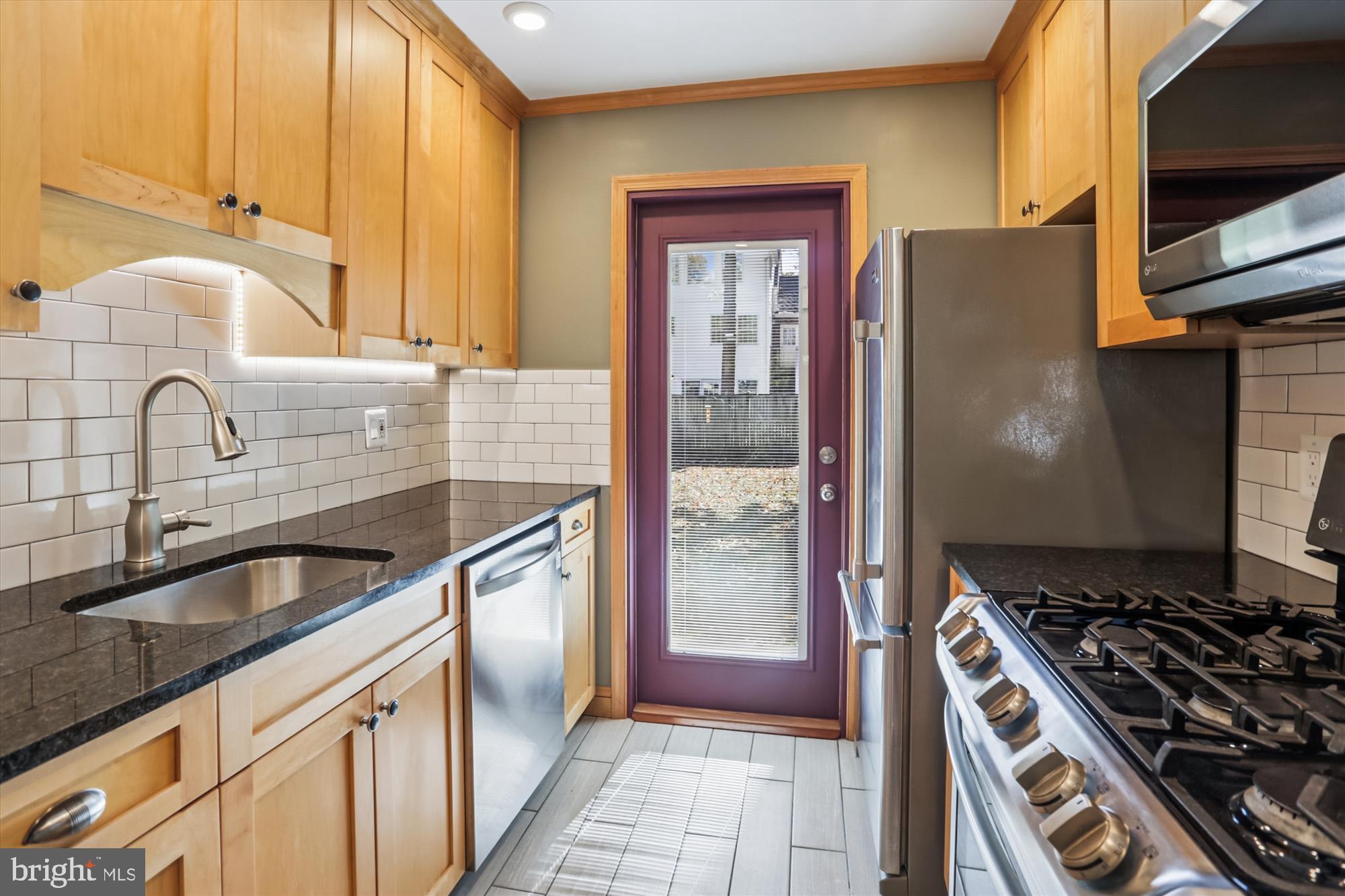 Real estate listing preview #7