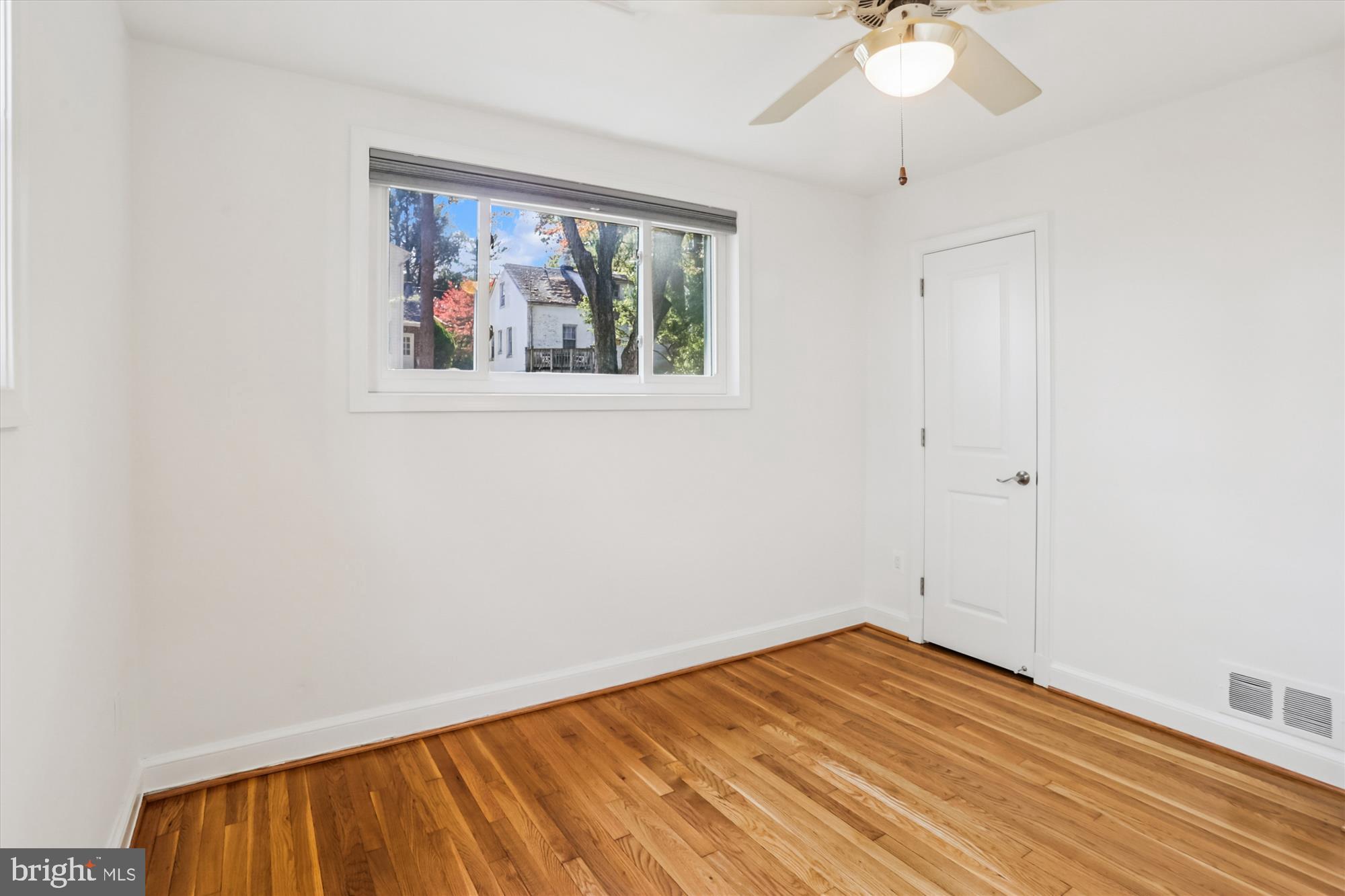 Real estate listing preview #21