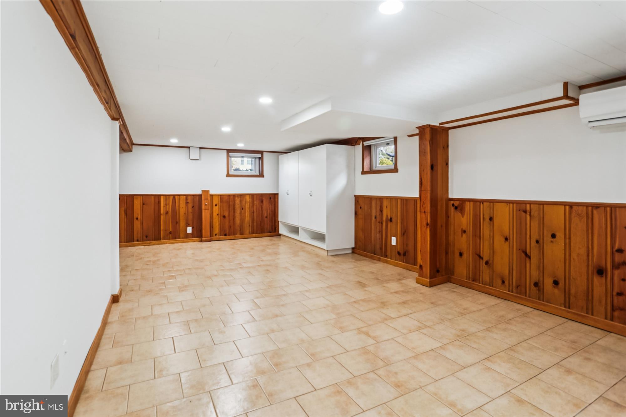 Real estate listing preview #32