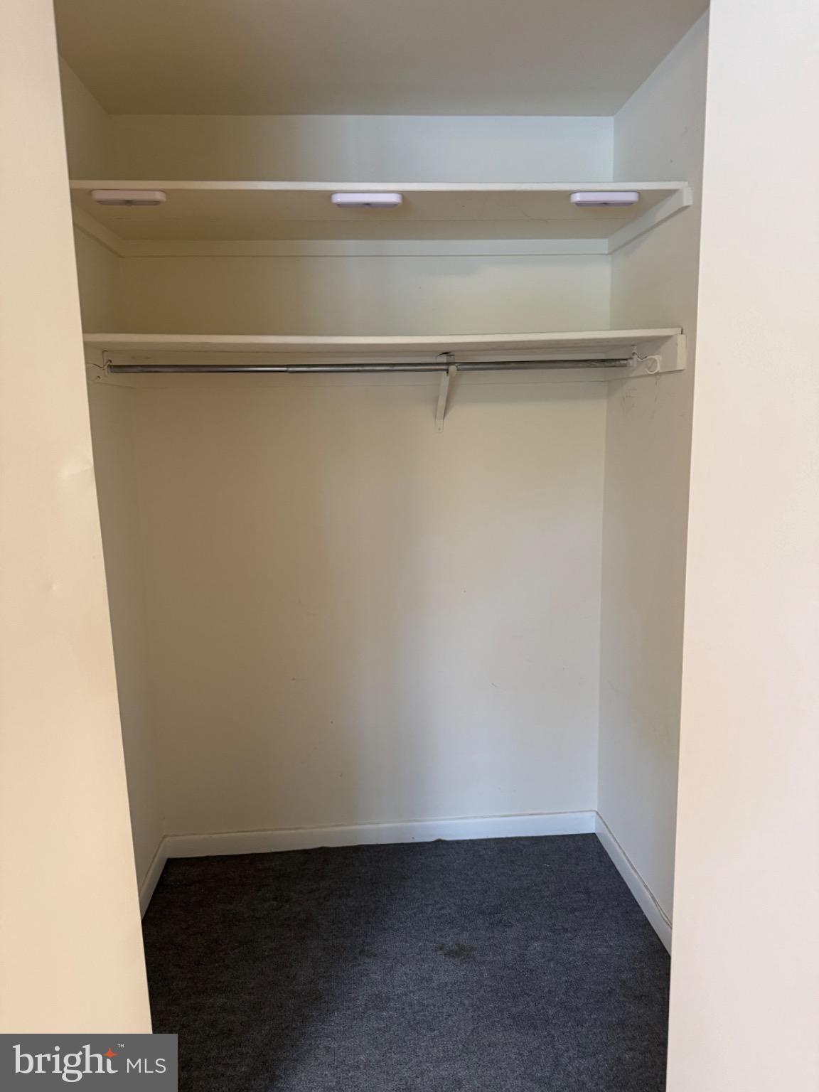 Real estate listing preview #16