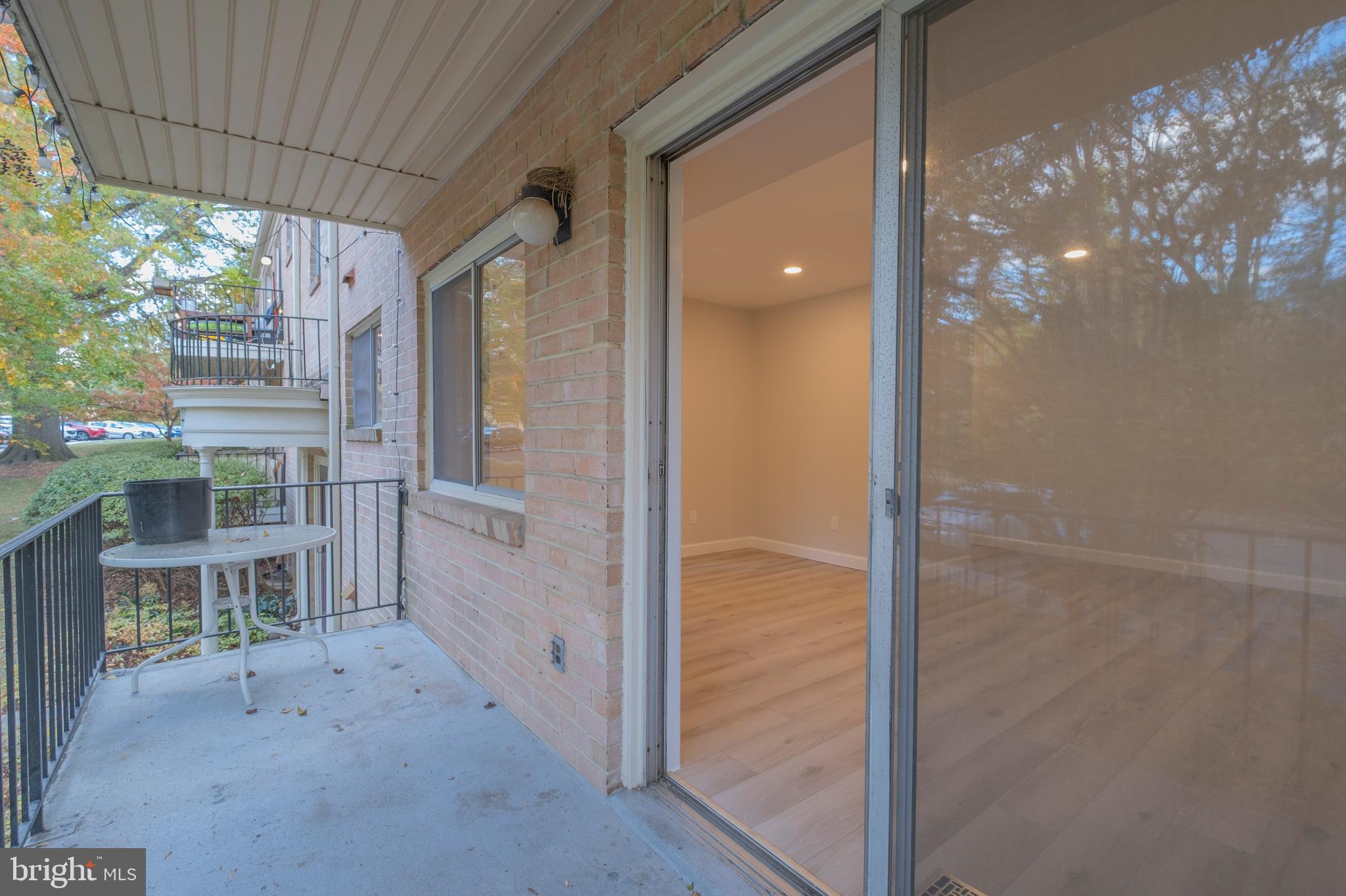 Real estate listing preview #15