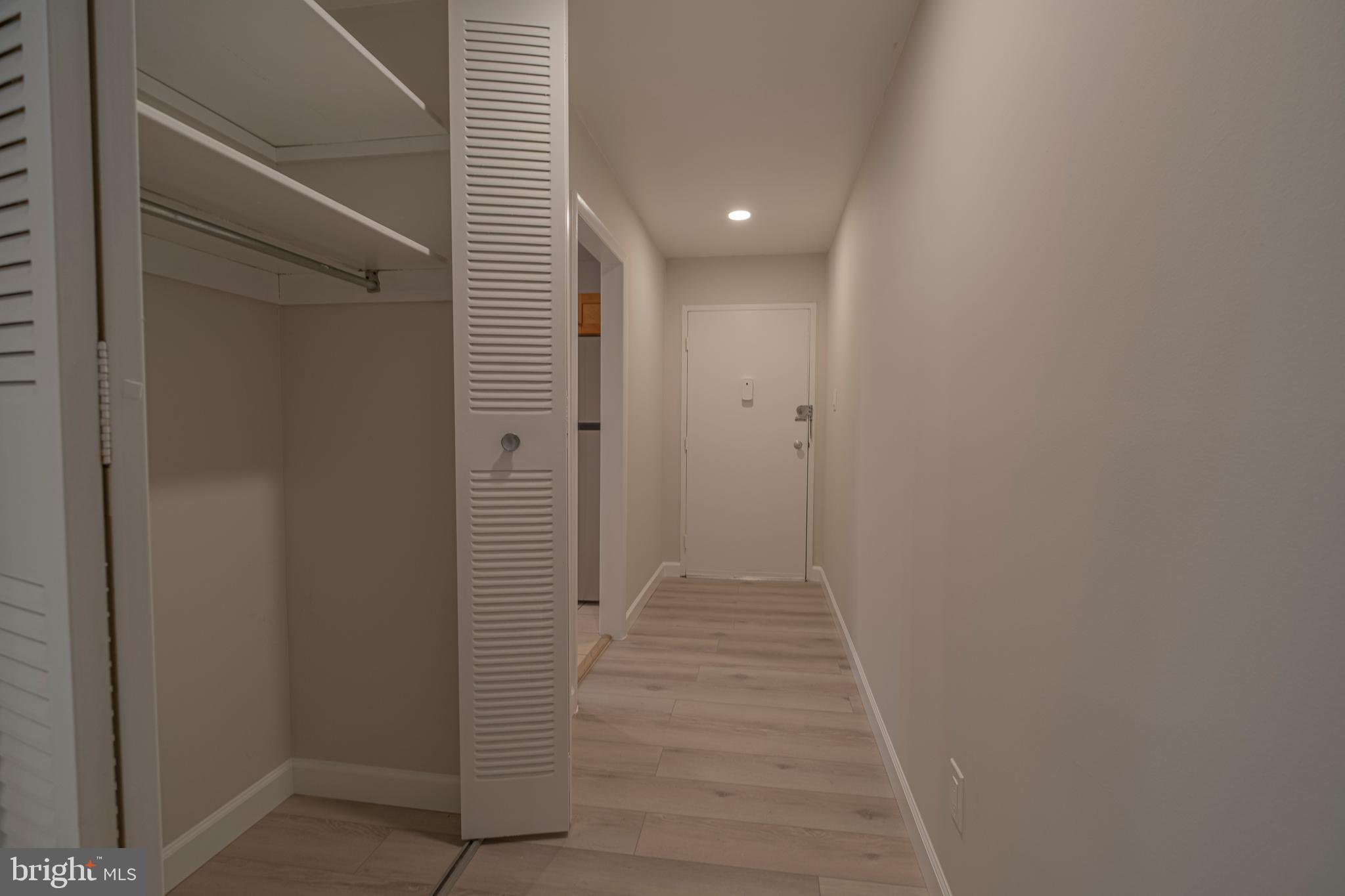 Real estate listing preview #7