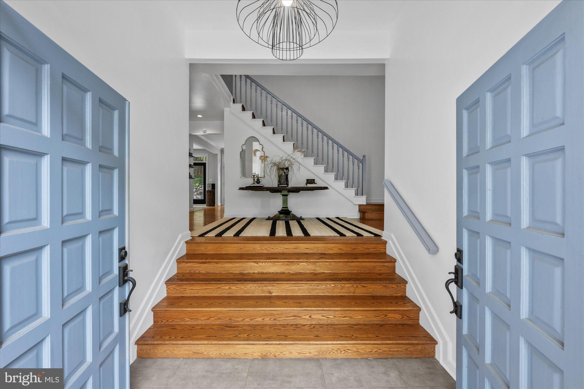 Real estate listing preview #2