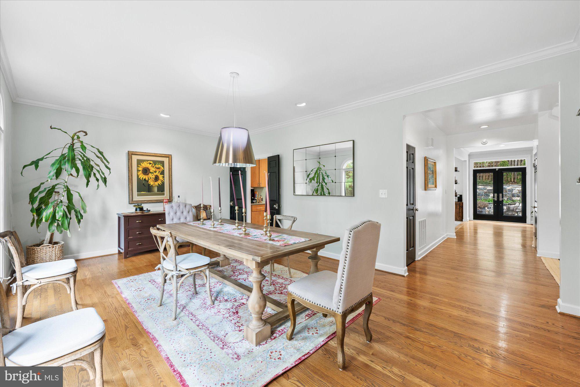 Real estate listing preview #11