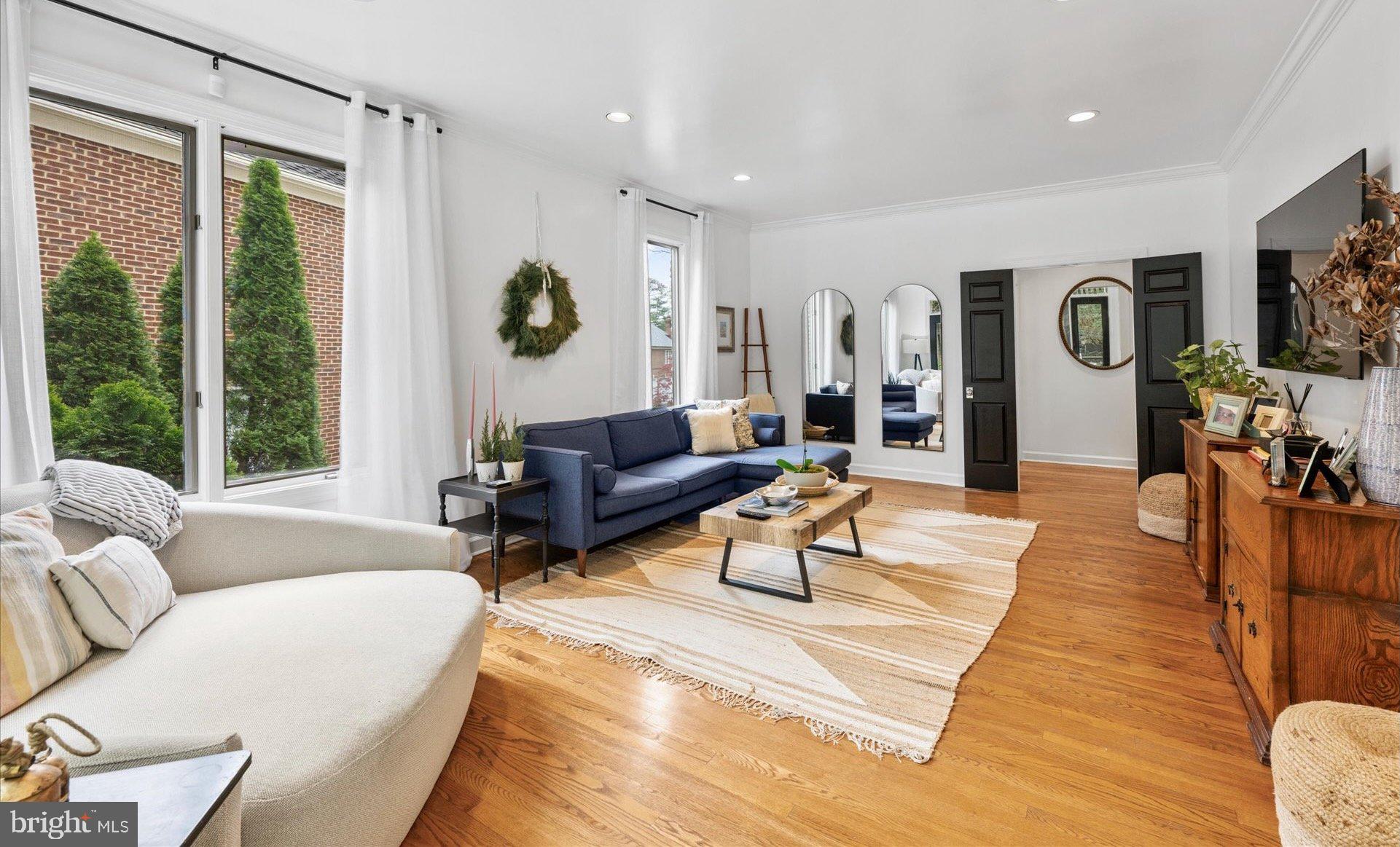 Real estate listing preview #13