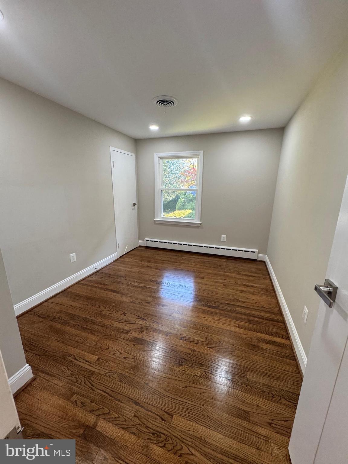 Real estate listing preview #20