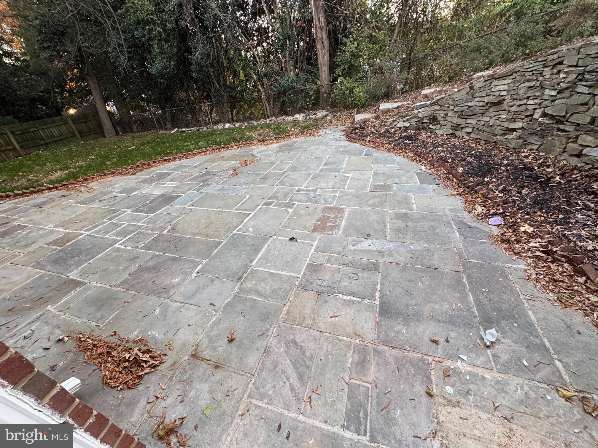 Real estate listing preview #33