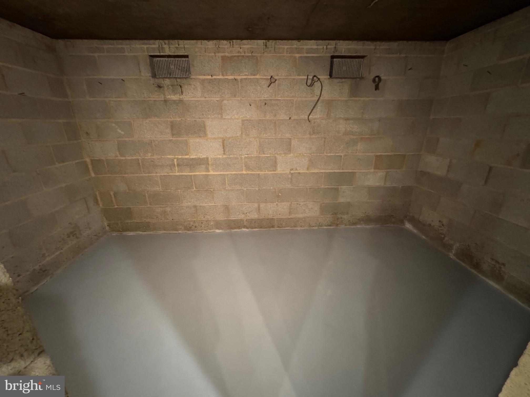 Real estate listing preview #34