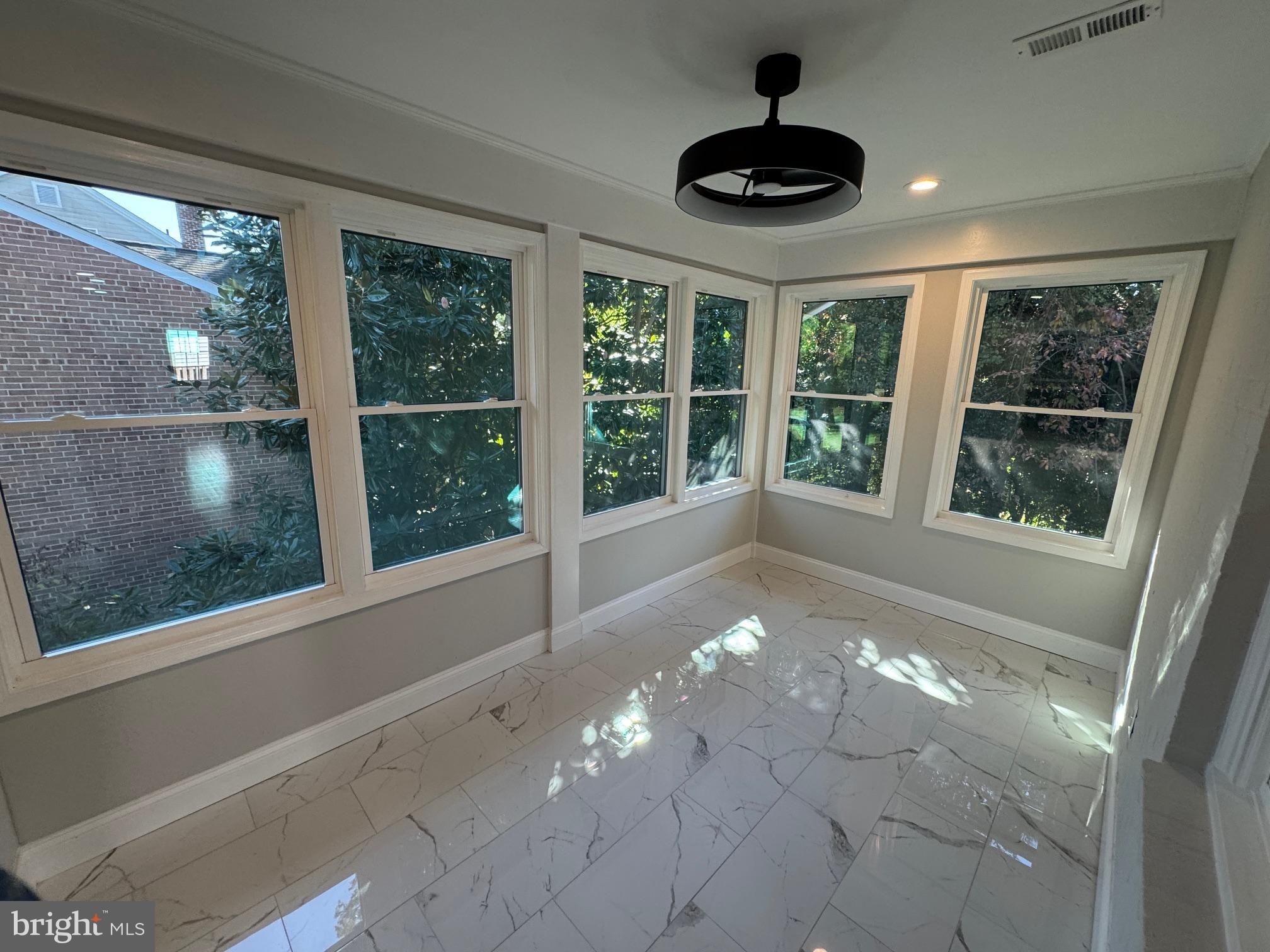 Real estate listing preview #26