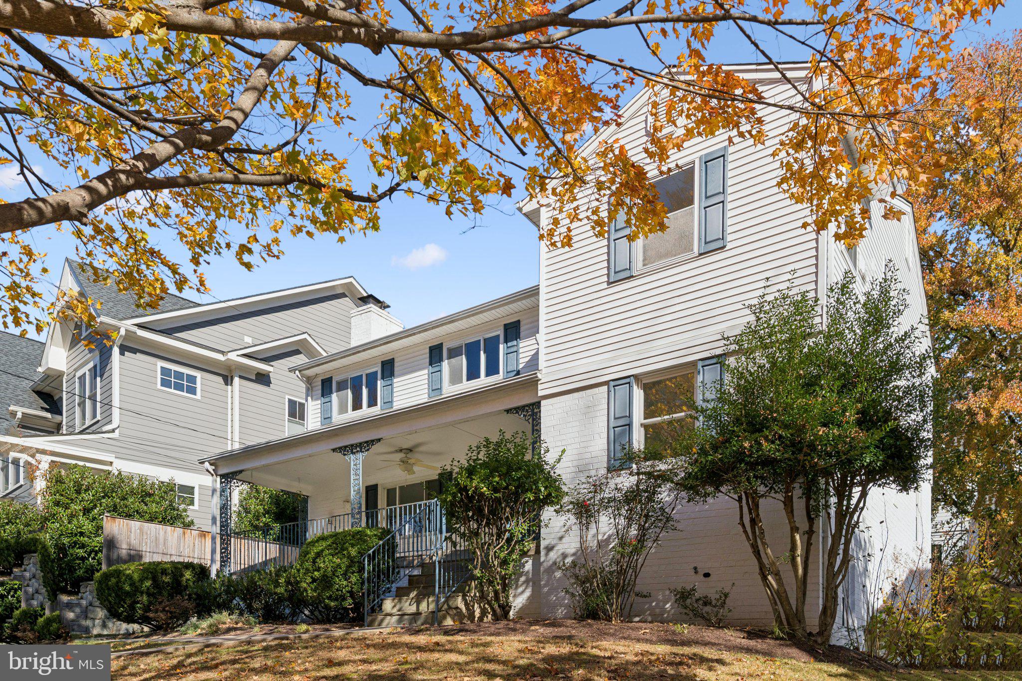 Real estate listing preview #3