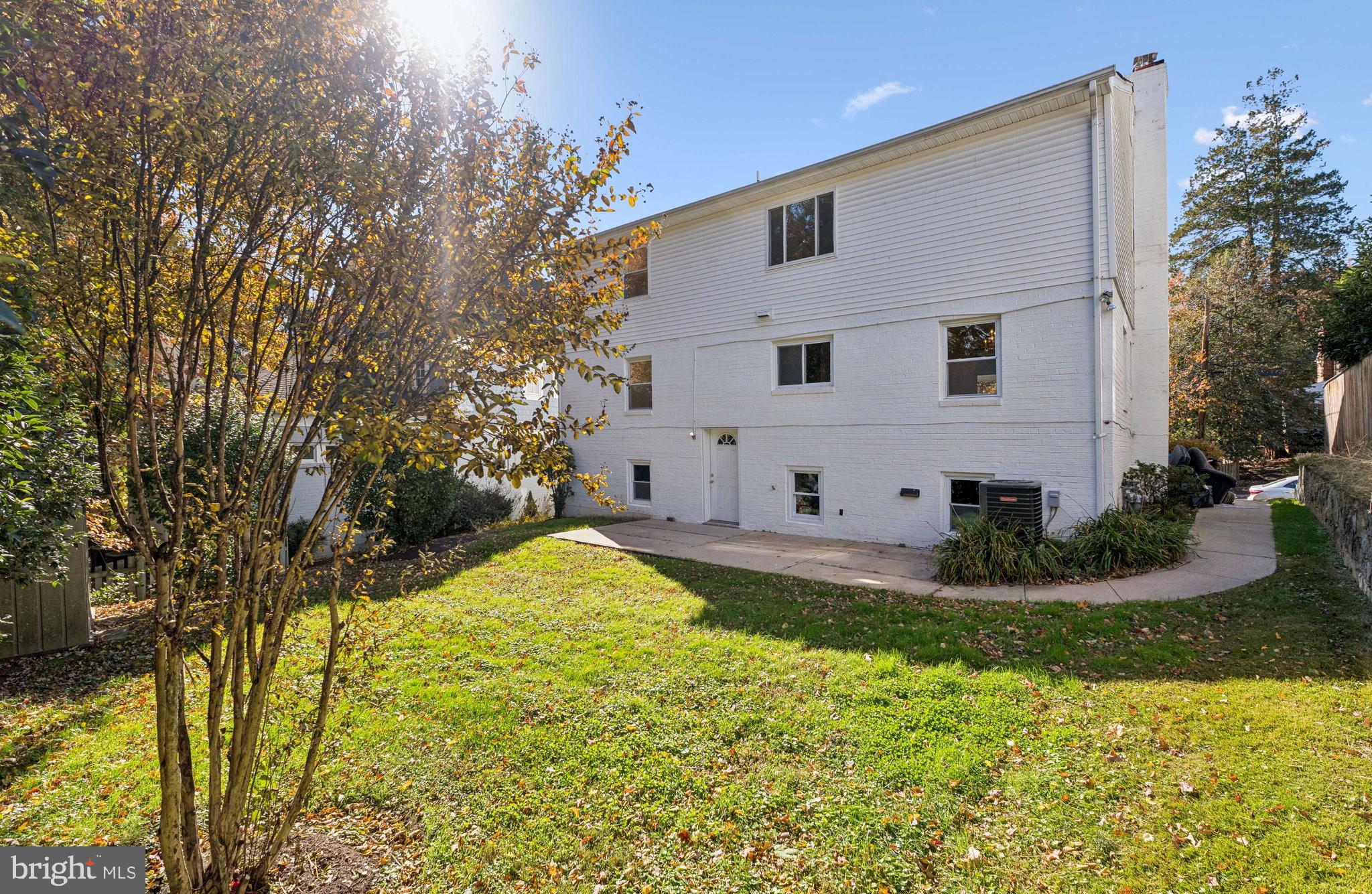 Real estate listing preview #34