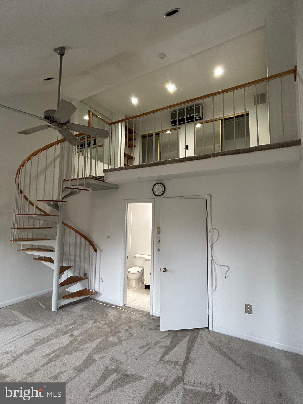 Real estate listing preview #7