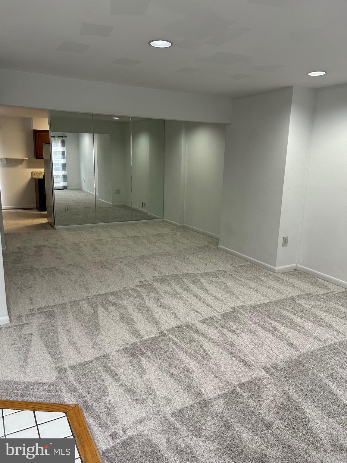 Real estate listing preview #2