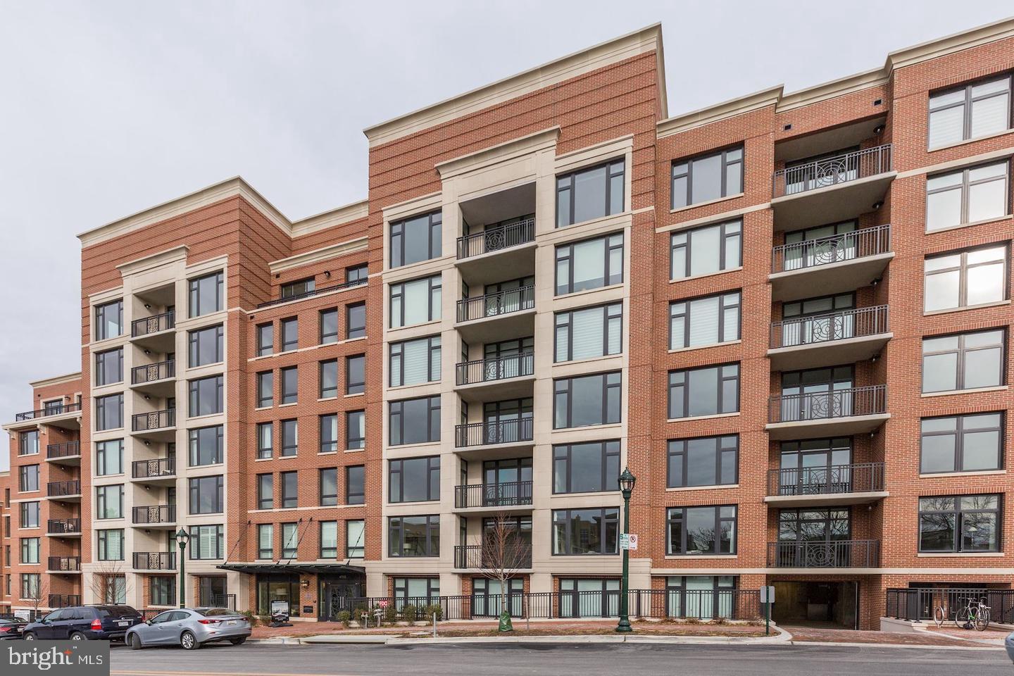 Real estate listing preview #3