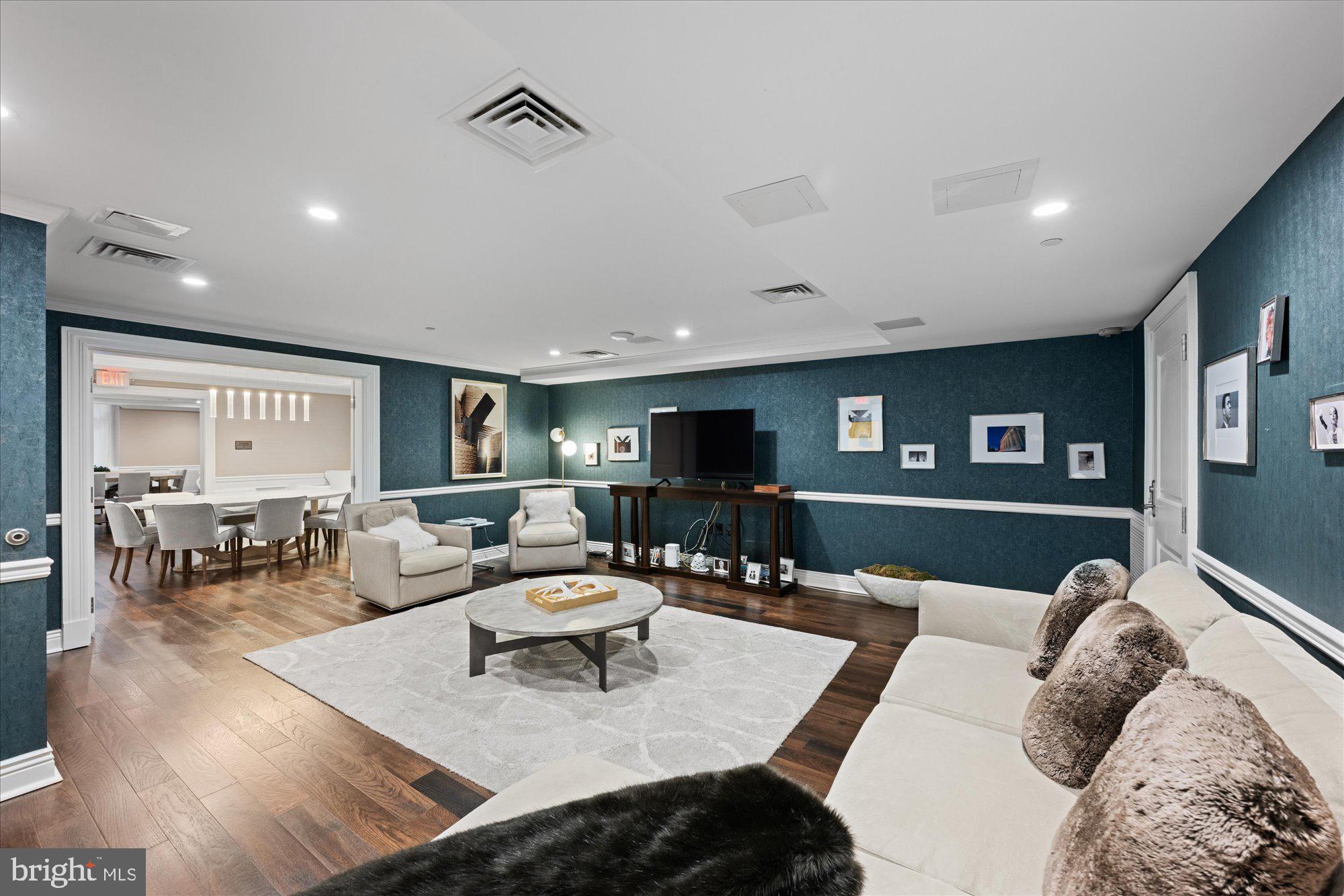 Real estate listing preview #32