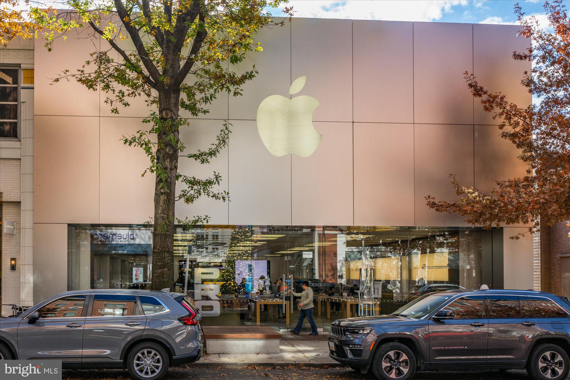 Real estate listing preview #60