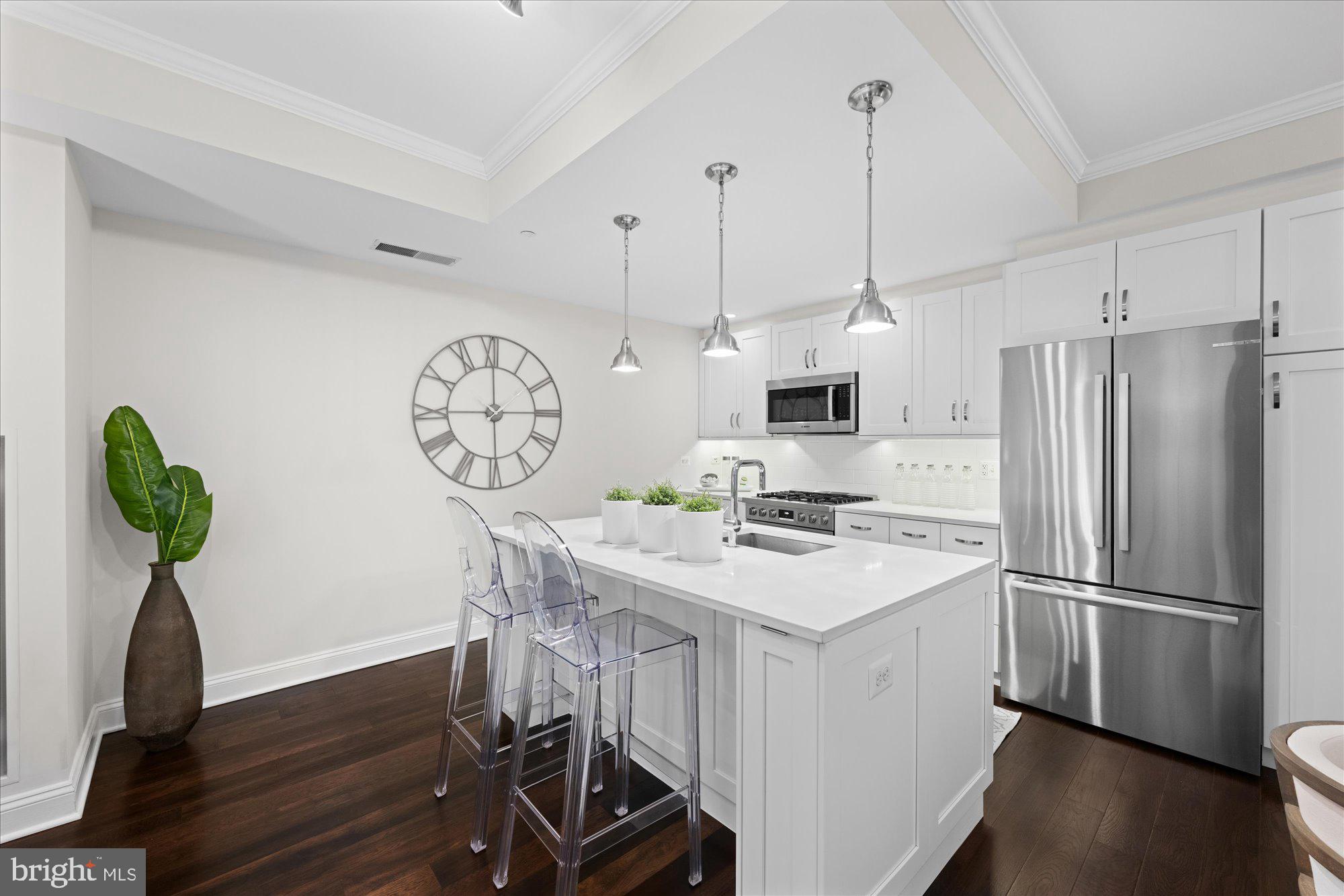 Real estate listing preview #11