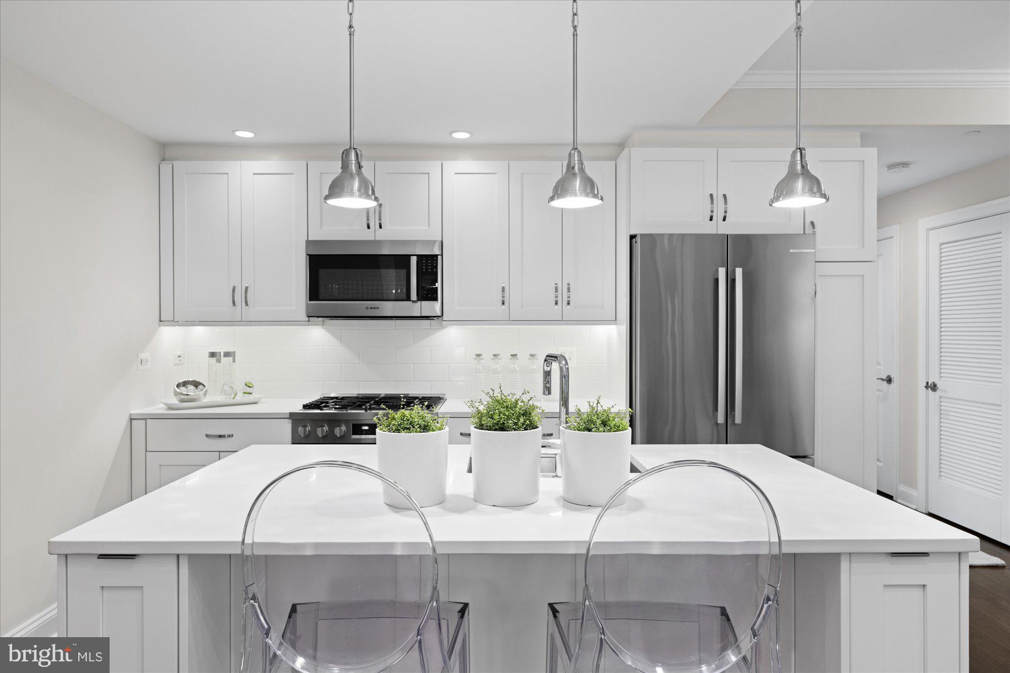 Real estate listing preview #13