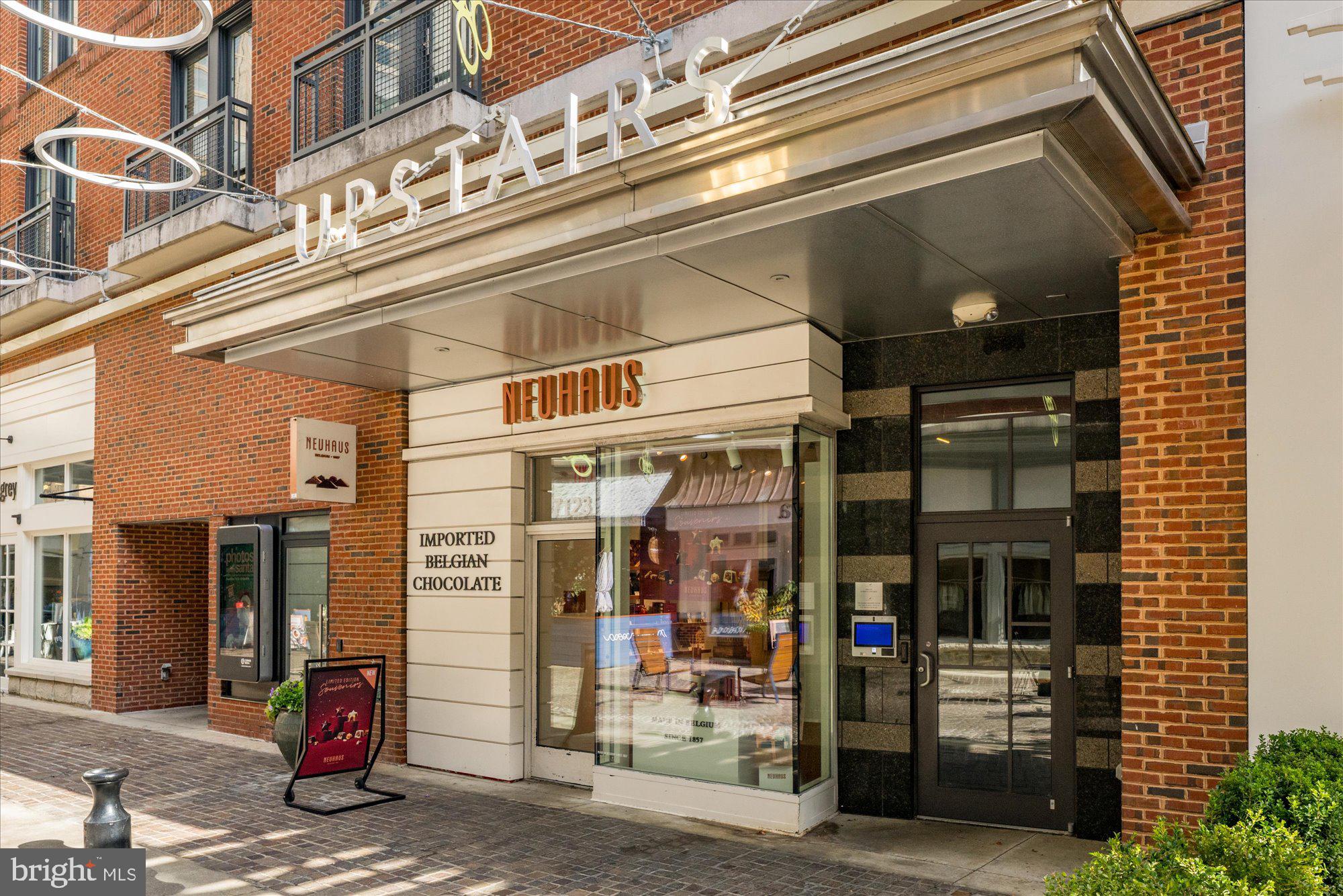 Real estate listing preview #64